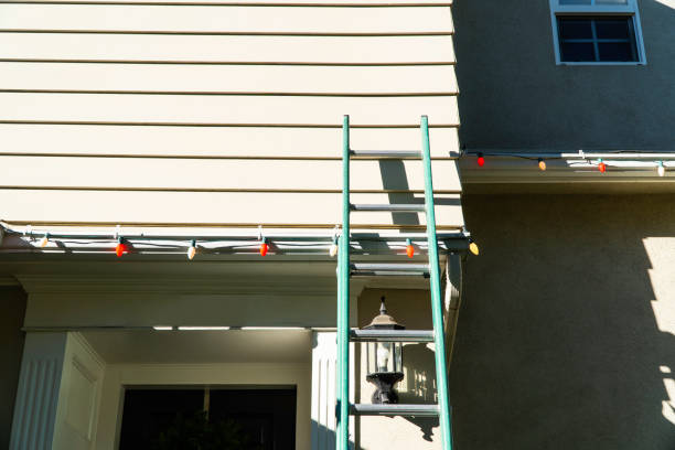 How To Choose The Right Materials for Your Siding Installation in 'Fort Denaud, FL